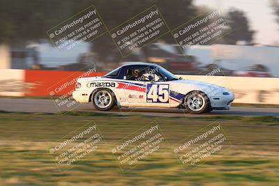 media/Jan-13-2024-CalClub SCCA (Sat) [[179f4822a7]]/Group 7/Sunset (Race)/